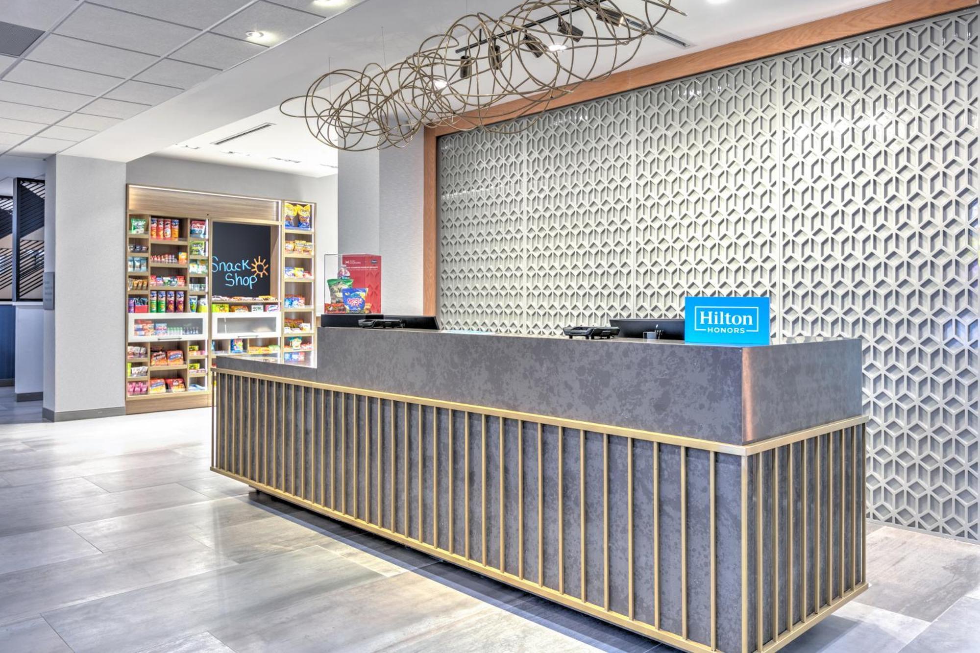 Hampton Inn & Suites By Hilton Shenandoah ذا وودلاندس المظهر الخارجي الصورة